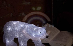 Акриловая светодиодная фигура «Медведь» 34, 5х12х17см, 4,5В, 3 батарейки AA (не входят в комплект), 24 светодиода